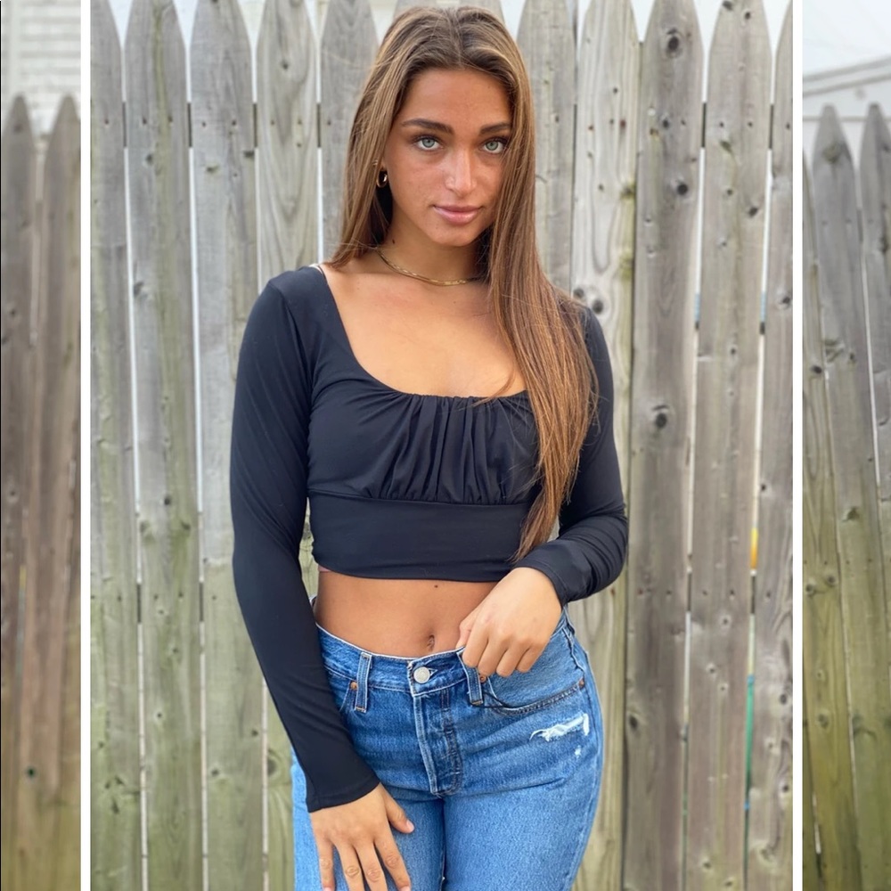 Long sleeve black top, cropped, size small.